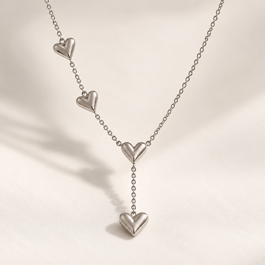 Collier Femme en Acier Inoxydable avec Cœurs – Bijou Élégant